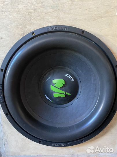 Продам сабвуфер с моноблоком и уселиьелем