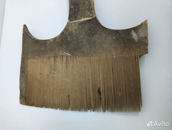 Старинное чесало гребень для шерсти