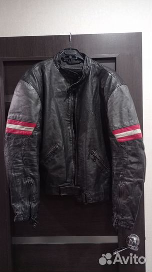 Мотокуртка dainese 52 кожаная