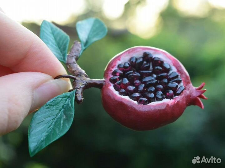 Подвеска / кулон с гранатом ручной работы