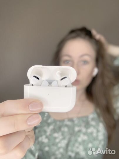 Airpods pro и чехол