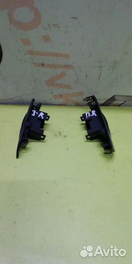 Кнопки стеклоподъемника Toyota Avensis II 2 T250