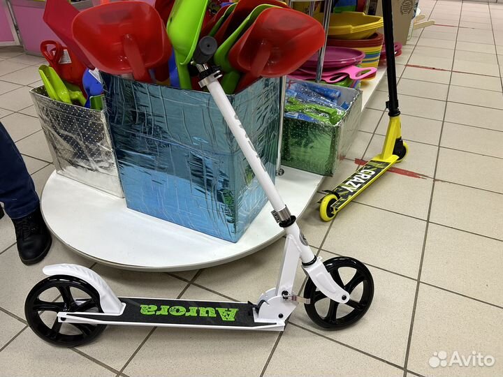 Самокат городской новый