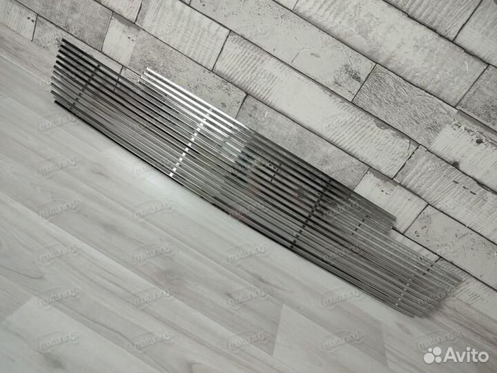 Решетка в бампер Renault Duster 2012-2020 с дхо