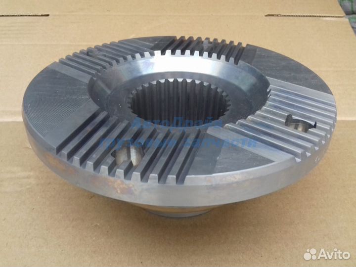 Фланец редуктора ман оригинал 81391155113