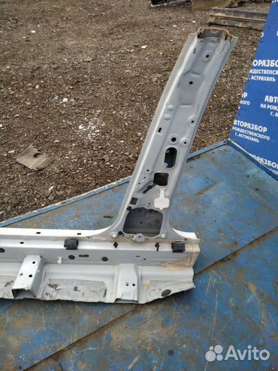 Правый порог со стойкой Nissan Teana J31 седан