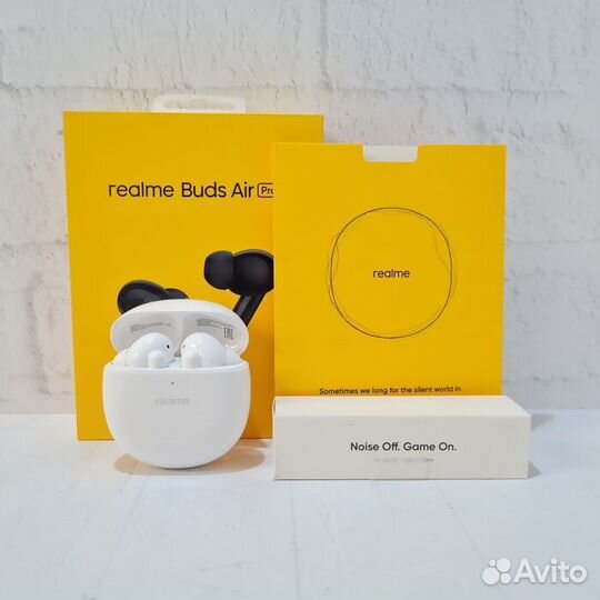 Беспроводные наушники Realme RMA2003 (Buds Air Pro