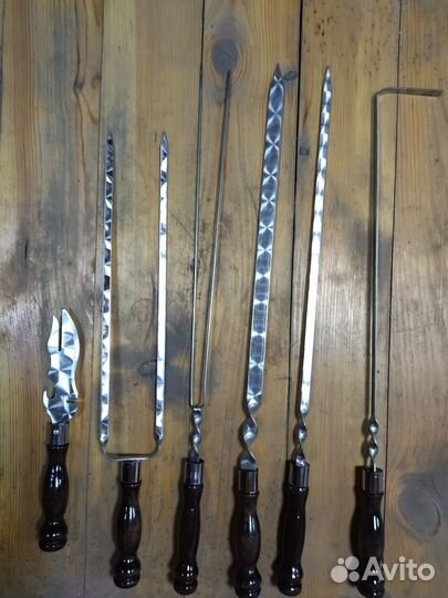 Набор подарочный из 6 шампуров и др. предметов