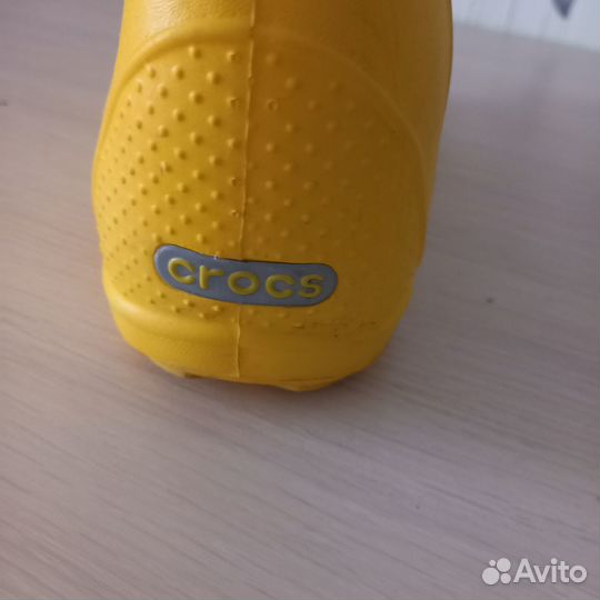 Резиновые сапоги crocs