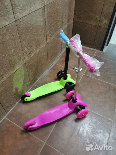 Самокат детский трехколесный