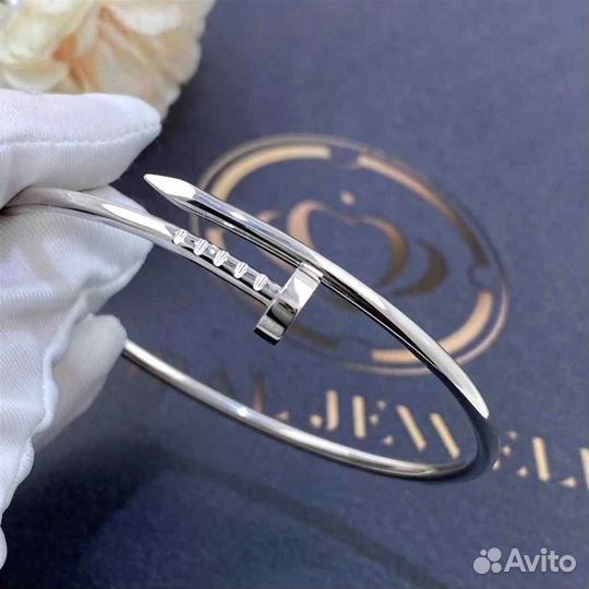 Браслет Cartier Juste un Clou, белое золото
