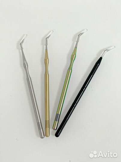 Многофункциональный инструмент дляресниц