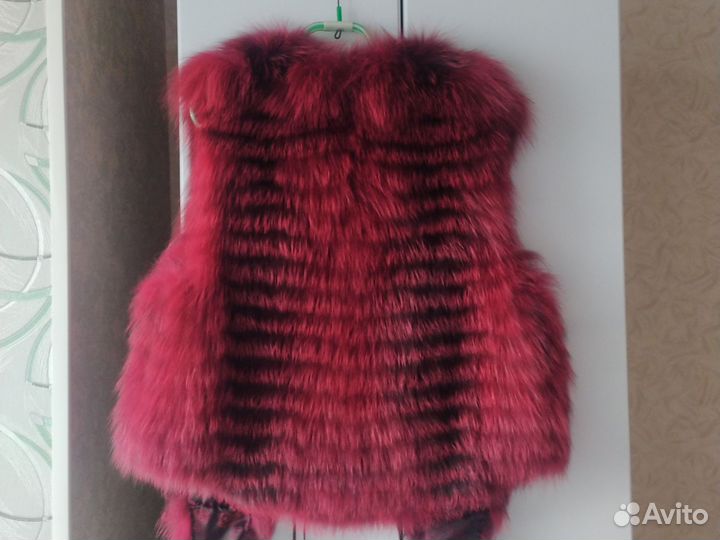 Жилетка женская