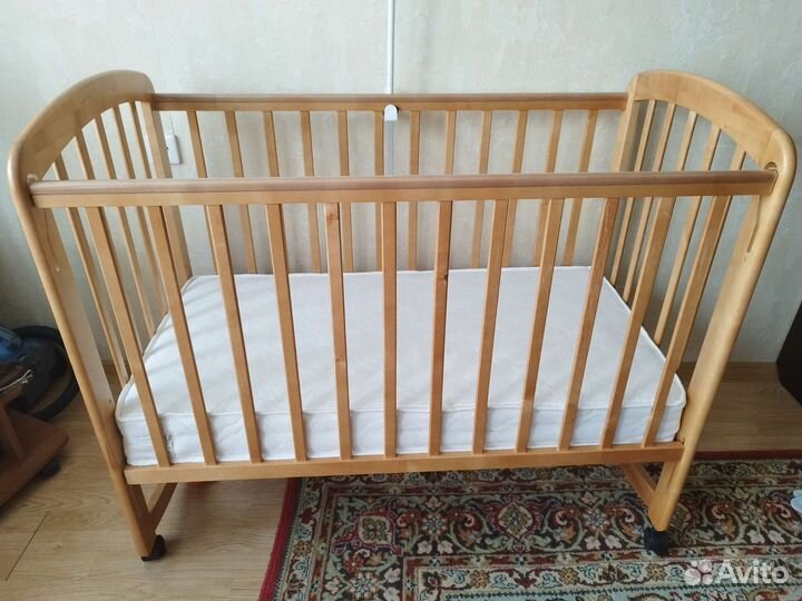 Детская кровать с матрасом бу