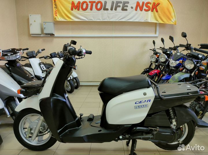 Скутер Yamaha Gear из Японии