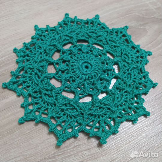 Салфетка вязаная