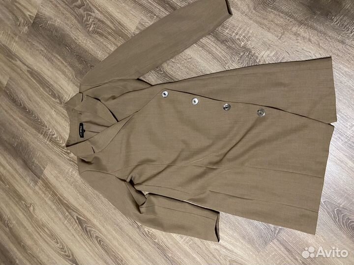 Женские вещи