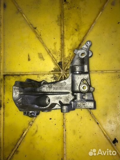 Кронштейн Peugeot Partner B9 DV6 9HZ 2010