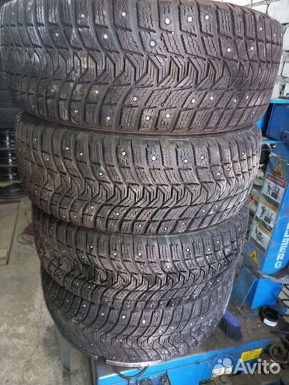 Michelin X-Ice North XIN3 205/55 R16 94T
