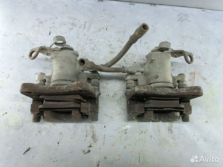 Суппорт задний Volkswagen Sharan