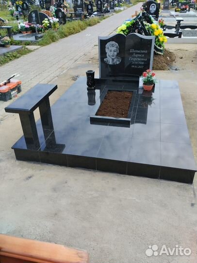 Памятники из гранита