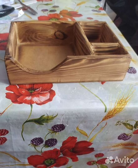 Салфетница из дерева