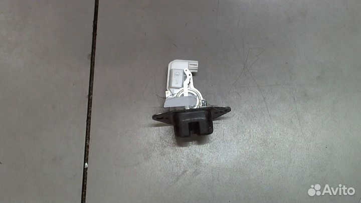 Замок багажника Acura MDX, 2009