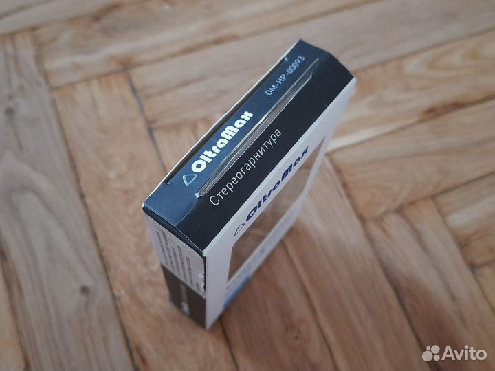 Наушники OltraMax новые в упаковке