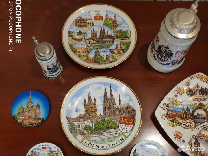 Настенная тарелка