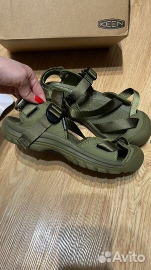 Сандалии keen