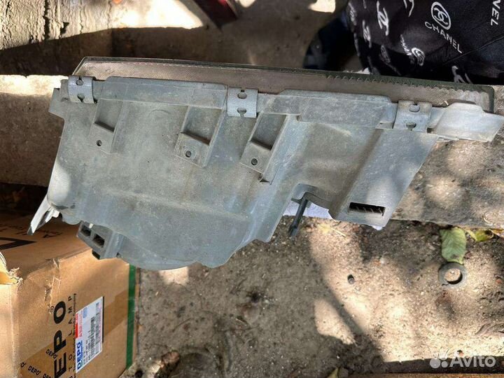 Фары Мерседес w126