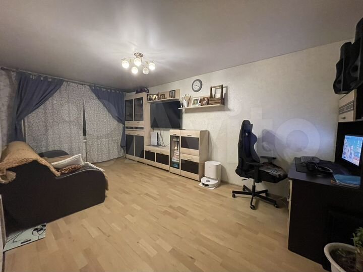 2-к. квартира, 56 м², 4/5 эт.