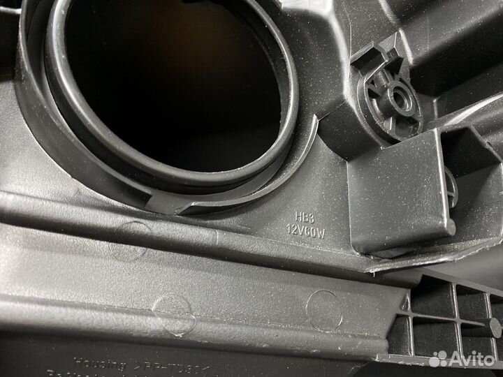 Корпус фары Prado 150 (09-13) галоген