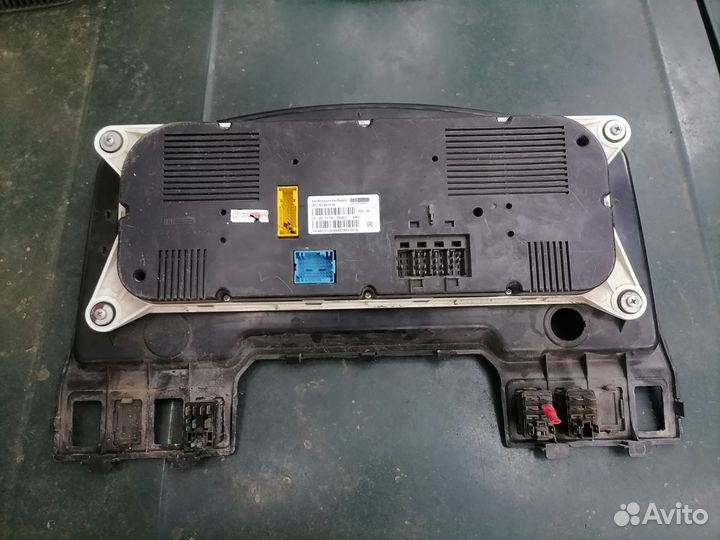 Приборная панель камаз + коврики