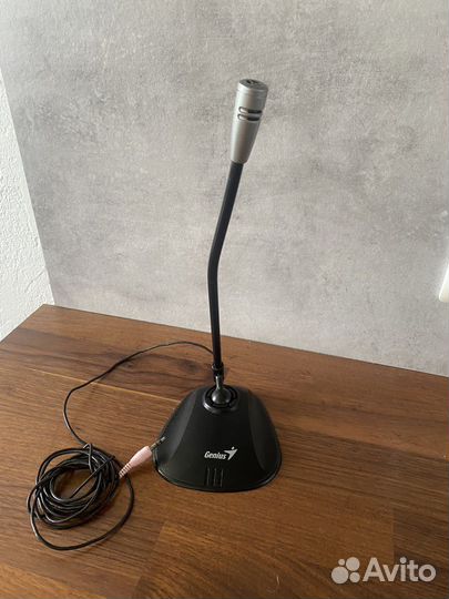 Микрофон Genius