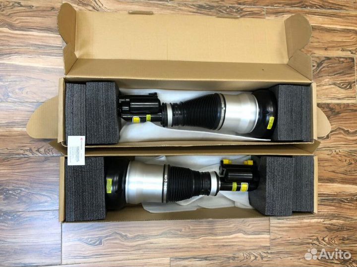 Пневмостойка Mercedes S-class coupe C217 новый