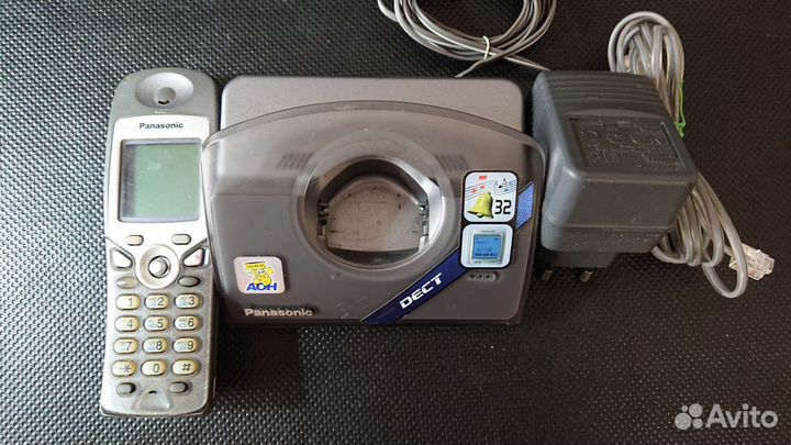 Телефон dect Panasonic KX-tca150rum