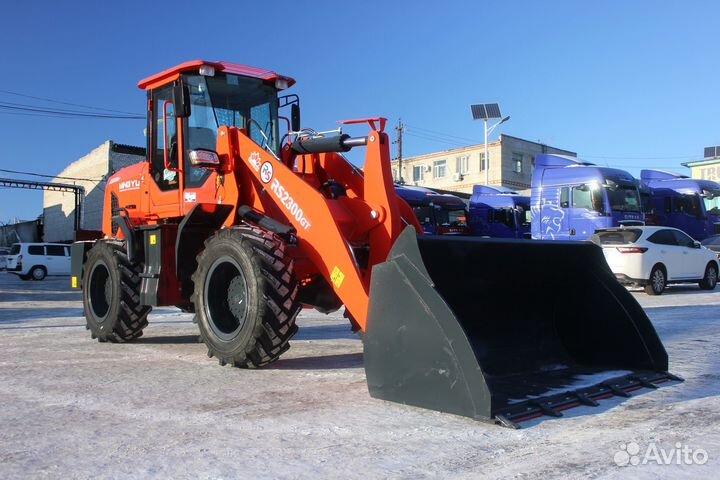 Фронтальный погрузчик Redstar 2300GT, 2024