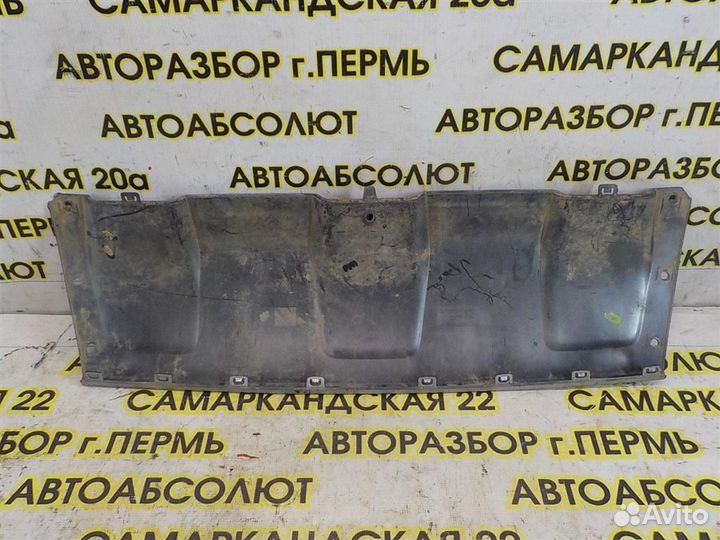 Накладка переднего бампера Renault Duster 2012