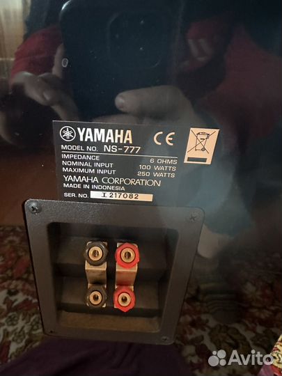 Акустические колонки yamaha 777