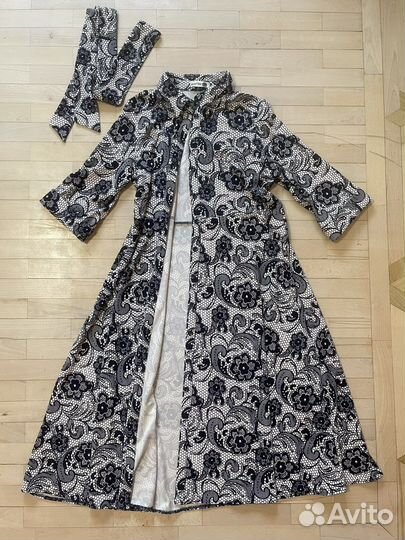 Длинное платье на пуговицах