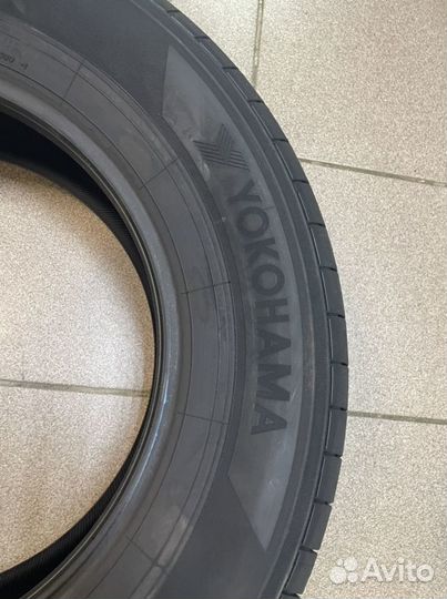 Yokohama BluEarth-XT AE61 215/70 R16 100H