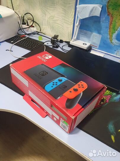 Приставка Nintendo switch oled