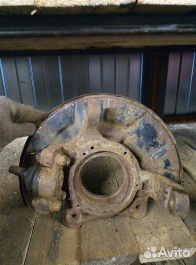 Кулак (цапфа) передний левый Ssang Yong Kyron 2012