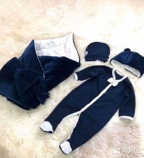 Комплект на выписку зимний