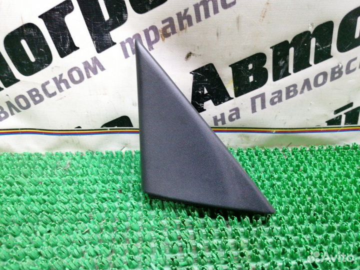 Накладка на зеркало внутренняя левая Toyota Corona