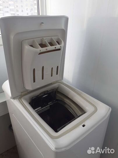 Стиральная машина Candy б/у с верт. загрузкой