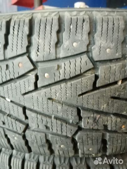 Roadstone Winguard WinSpike 225/65 R17