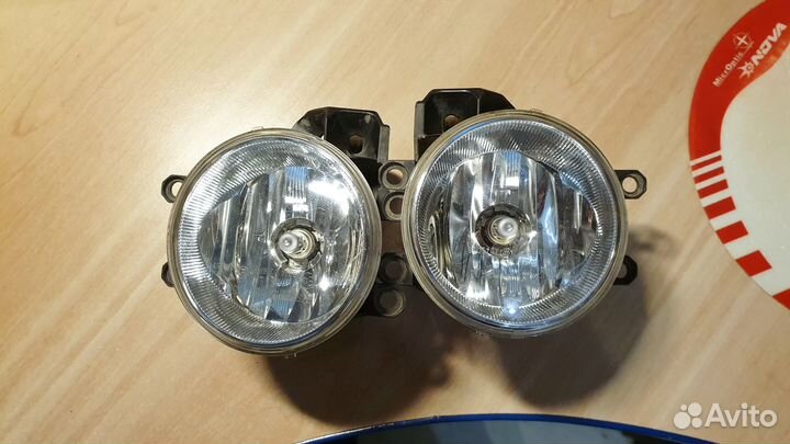 Противотуманные фары Toyota Prado 150 / Rav4