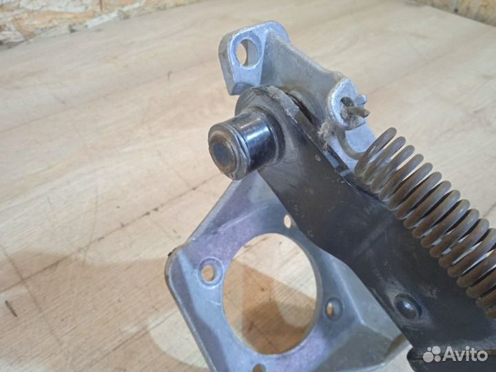 Педаль тормоза Mercedes-Benz M-Class W163 1999